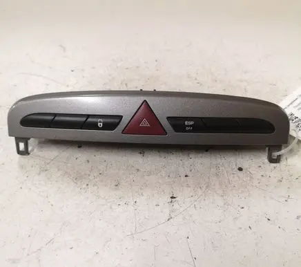 Peugeot 308 Hazard light switch 9659215177 03069010