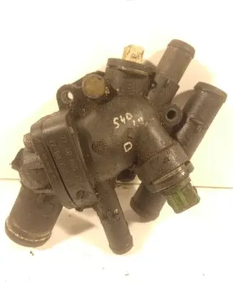 Volvo S40, V40 Thermostat/thermostat housing 7700866730 06A9980844