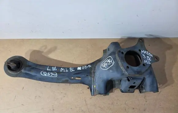 Mazda 3 II Rear control arm Q694