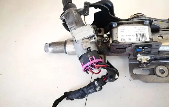 Volkswagen Golf IV Ignition lock 4b0905851c