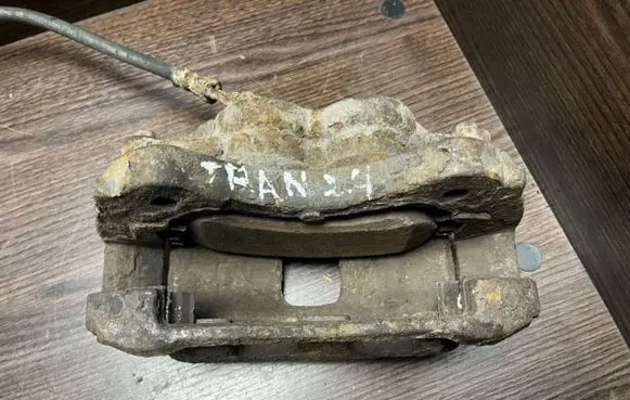 Ford Transit Front brake caliper Y04242