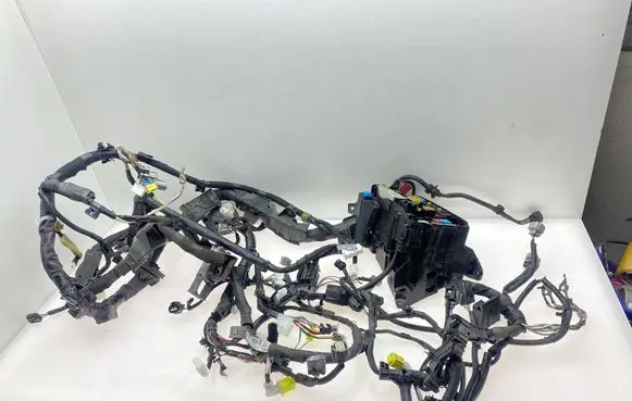 Engine installation wiring loom