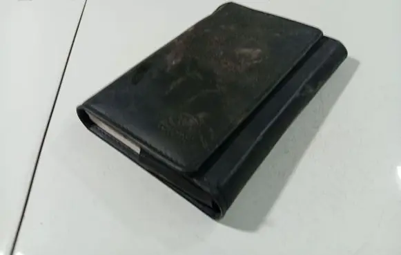 Toyota Auris 150 Owners service history hand book