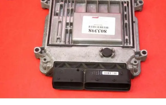 Hyundai i30 Engine control unit/module ECU 39112-2B202