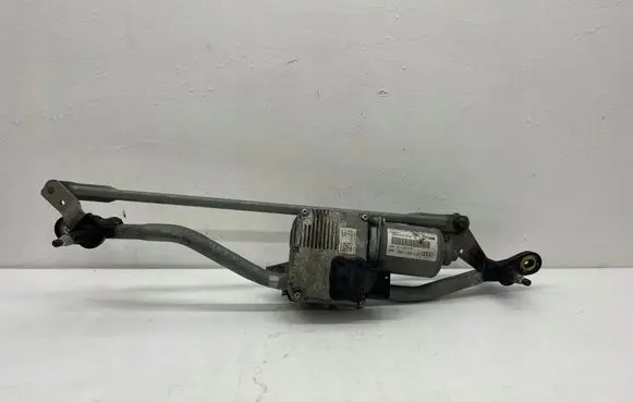 Audi A5 8T 8F Front wiper linkage and motor 8T1955119D