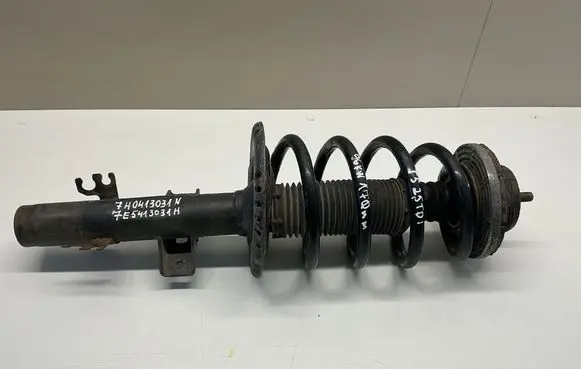 Volkswagen Transporter - Caravelle T5 Front shock absorber/damper 7H0413031N 7E5413031H