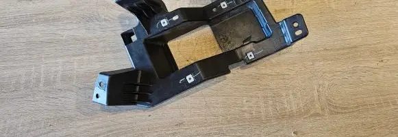 Chrysler Pacifica Fog light bracket 68445692AA
