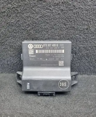 Audi A4 S4 B8 8K Gateway control module 8T0907468H