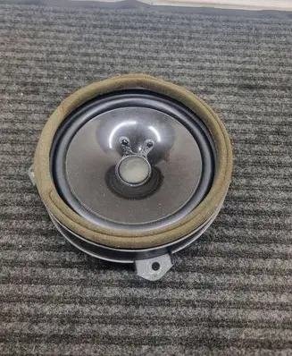 Subaru XV I Front door high frequency speaker 86301FC002