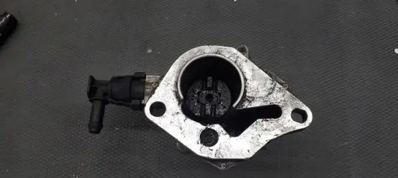 Renault Megane II Vacuum line/pipe/hose 8200327149