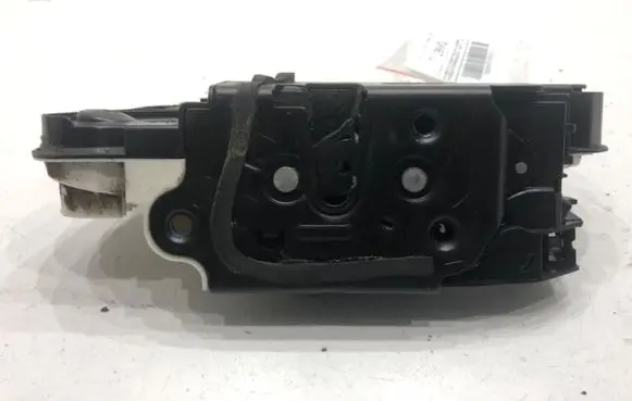 Seat Ibiza IV (6J,6P) Front door lock 5N1837015F