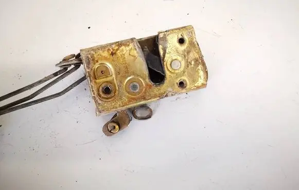 Ford Sierra Front door lock 86gba21813ba 86gb-a21813-ba