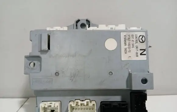 Mazda 6 Comfort/convenience module GS1F67560G 8A23A VP7ALF14B205FG