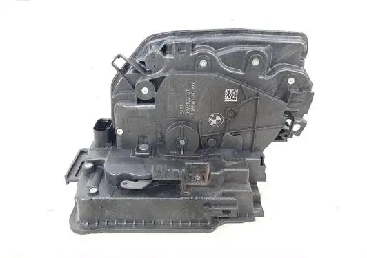 BMW X3 G01 Front door lock 9492100 51219492100