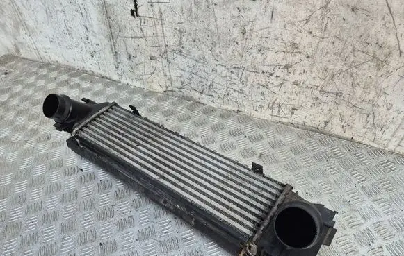 BMW 3 F30 F35 F31 Intercooler radiator 7600532 17517600532