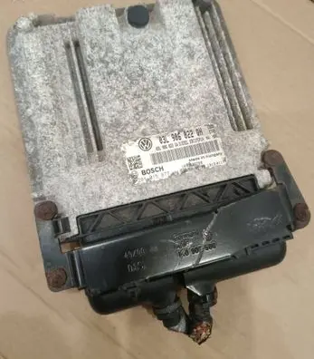 Skoda Superb B6 (3T) Engine control unit/module 03L906022QH 03L906022GA 0281015877