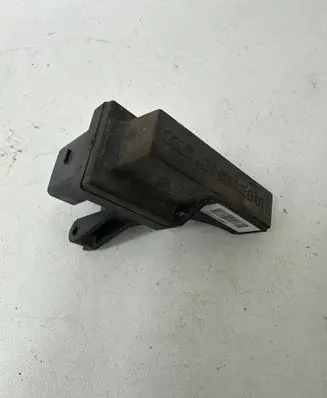 Audi A3 S3 8P Sensor 4B0919145B