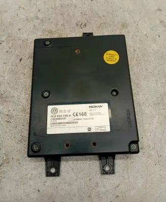 Volkswagen PASSAT B6 Bluetooth control unit module 3C0035730A 0516761 00E0031F5442