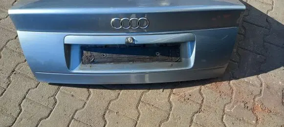 Audi A4 S4 B5 8D Tailgate/trunk/boot lid