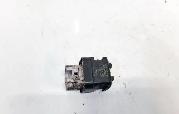 Toyota RAV 4 (XA30) Glow plug pre-heat relay 2861067010