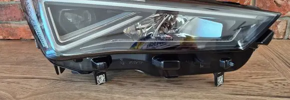 Seat Leon IV Headlight/headlamp 5FB941774