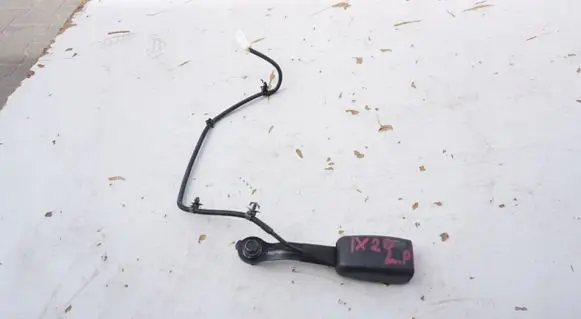 Hyundai ix20 Front seatbelt buckle PASYBEZPIECZESTWA
