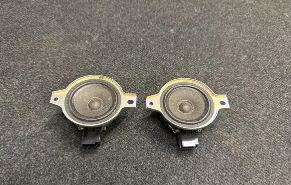 Chevrolet Camaro Front door speaker 84036927 7320300000000X 000196717