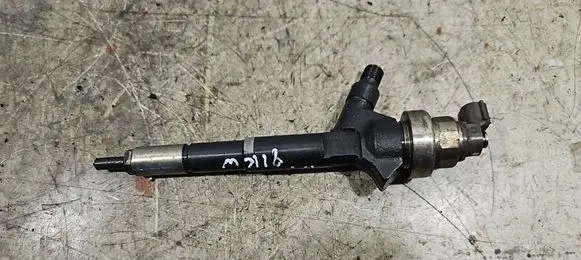 Opel Astra J Fuel injector 8973762703 03N15901