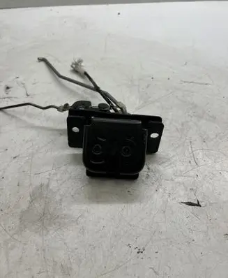 KIA Sorento Tailgate/trunk/boot lock/catch/latch 812303E000