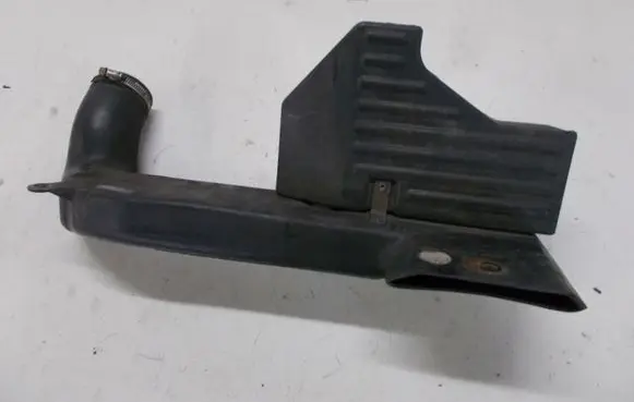 KIA Carnival Air intake hose/pipe 