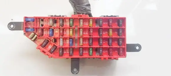 Ford Explorer Fuse box set f57b14a163aa f57b-14a163-aa