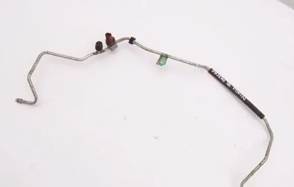 Mitsubishi Pajero Air conditioning (A/C) pipe/hose 036548MA