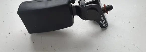Hyundai i30 Rear seatbelt buckle