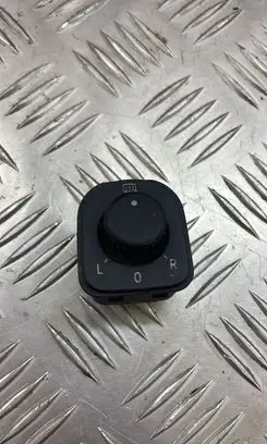 Volkswagen PASSAT B6 Wing mirror switch 1K0959565H