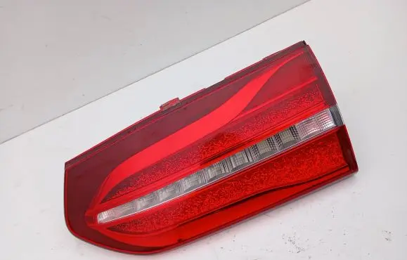 Mercedes-Benz E W213 Tailgate rear/tail lights 811161487