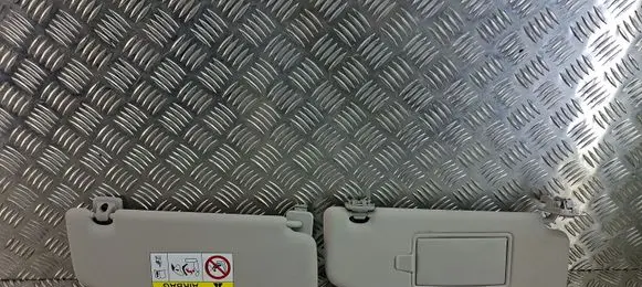 Citroen C4 Cactus Sun visor 