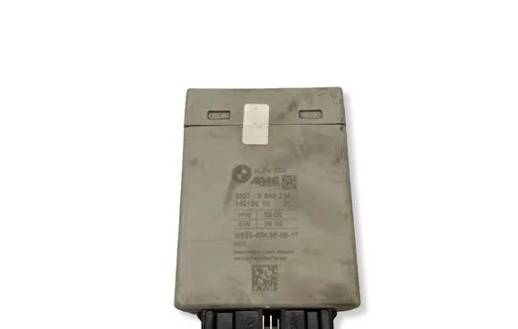 BMW 5 G30 G31 G38 Steering rack control module 6885215 14972610 M83500430091