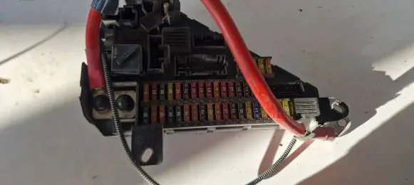 BMW 5 E60 E61 Fuse box set 9138830 518956057 9127767
