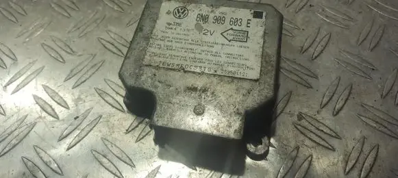 Volkswagen Golf III Airbag control unit/module 6n0909603e 5wk4137e