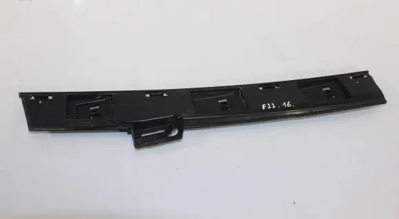 BMW 2 F22 F23 Other sill/pillar trim element 7268078 15857711