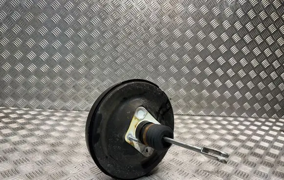 Opel Zafira B Brake booster 13142362
