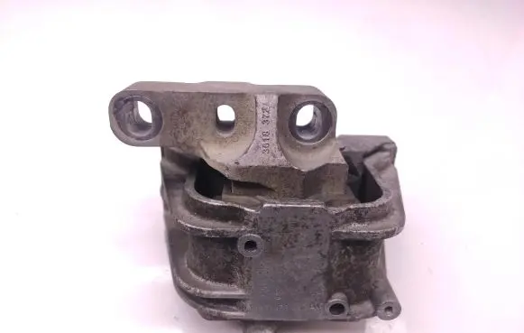 Volkswagen Caddy Engine mount bracket 1K0199262 3618372