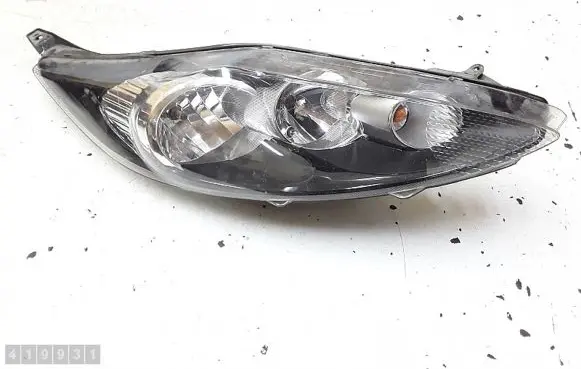Ford Fiesta Headlight/headlamp 8a6113w029bh