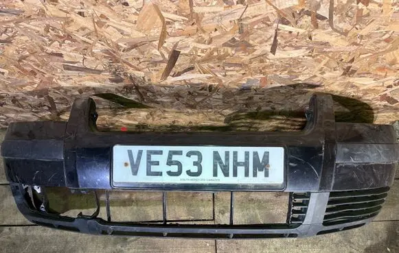 Volkswagen PASSAT B5.5 Front bumper 3B0807217