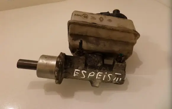 Renault Espace III Master brake cylinder 770082486 7700823487