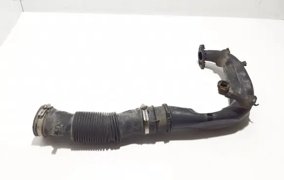 Dacia Logan II Air intake duct part 165769779R