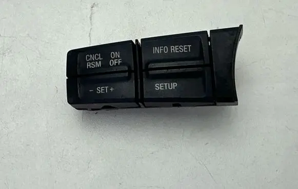 Ford Mustang V Steering wheel buttons/switches SANDH7150B