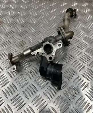 BMW 5 E60 E61 EGR valve 7563241