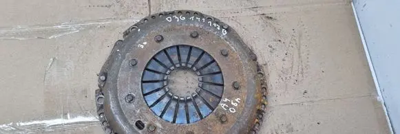 Audi A4 S4 B7 8E 8H Pressure plate 03G141117B