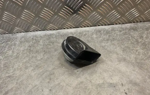 BMW 3 E90 E91 Horn signal 715942105